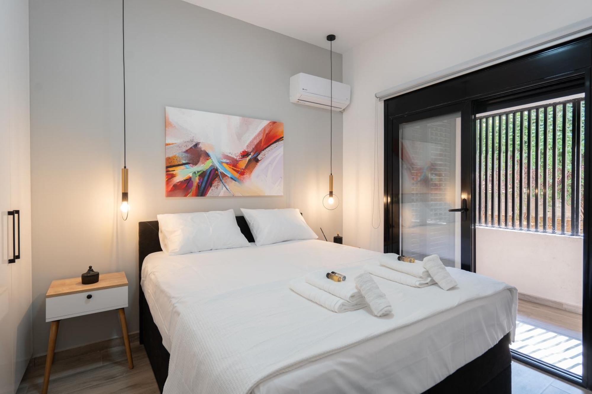 Your Base Comfy In Petralona, Steps To Metro Athens
